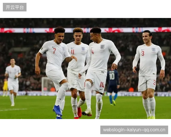 英超球队强调中场拦截能力，防守转换更加高效
